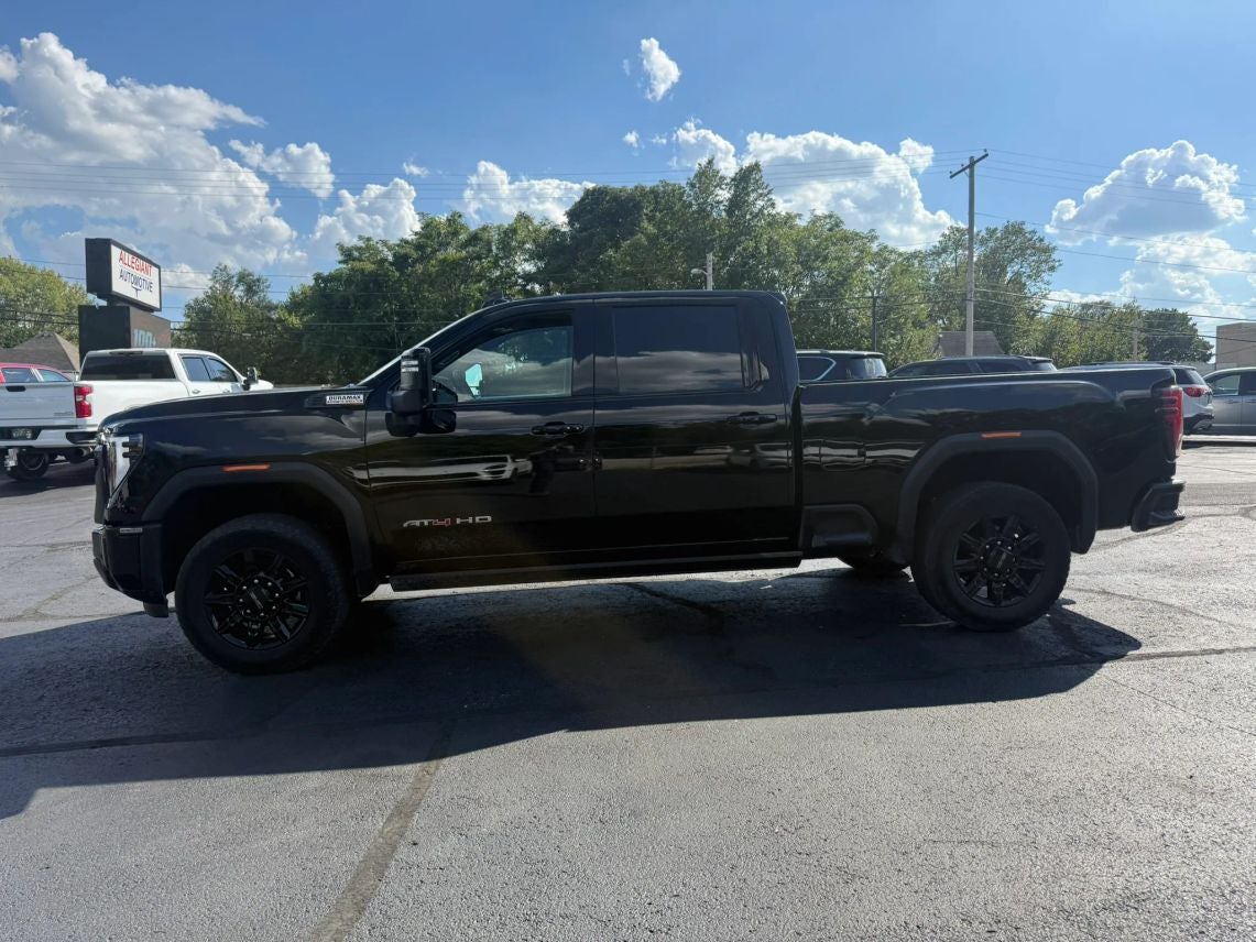2024 GMC Sierra 2500 HD Crew Cab AT4 Pickup 4D 6 1/2 ft