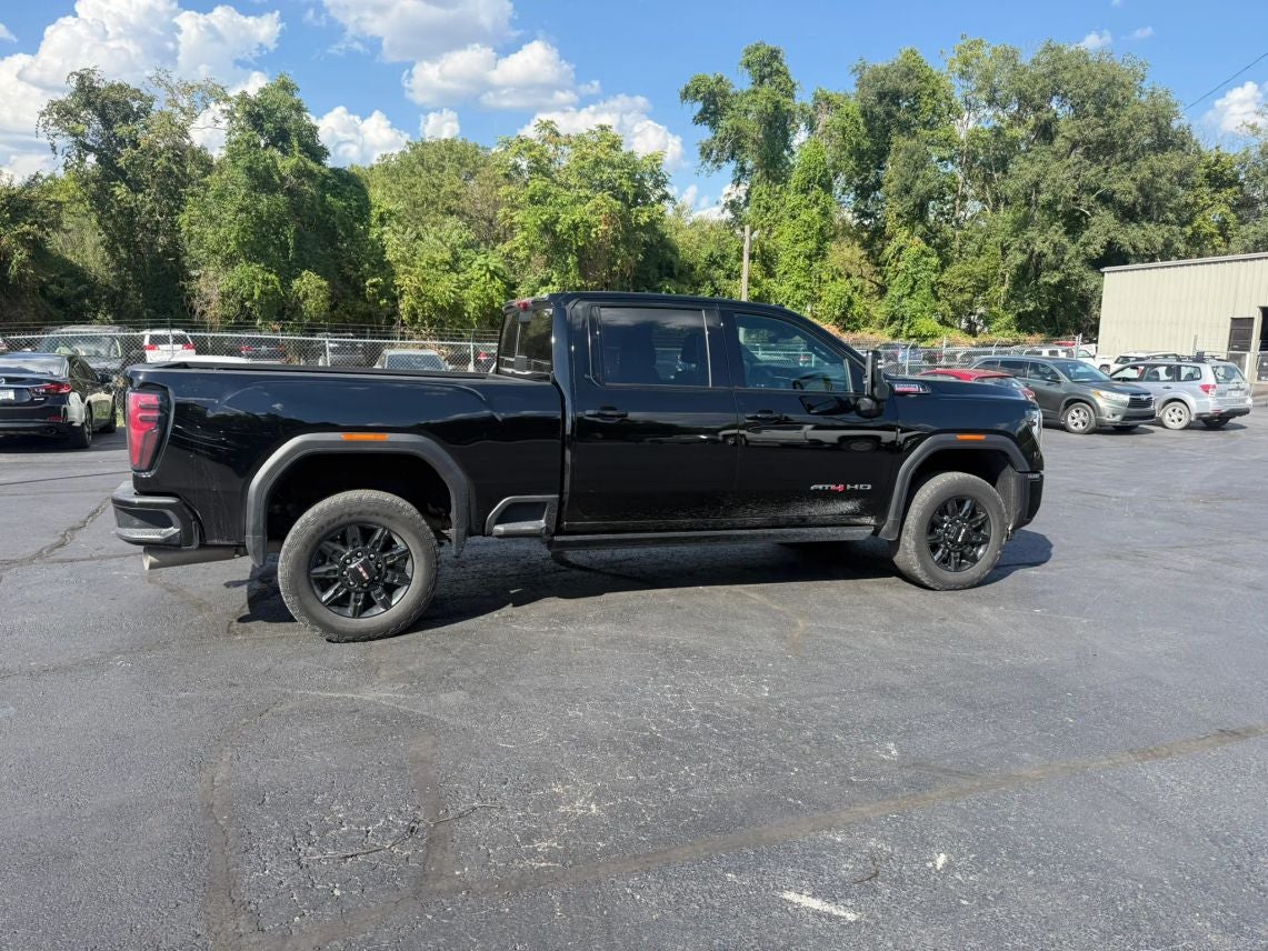 2024 GMC Sierra 2500 HD Crew Cab AT4 Pickup 4D 6 1/2 ft