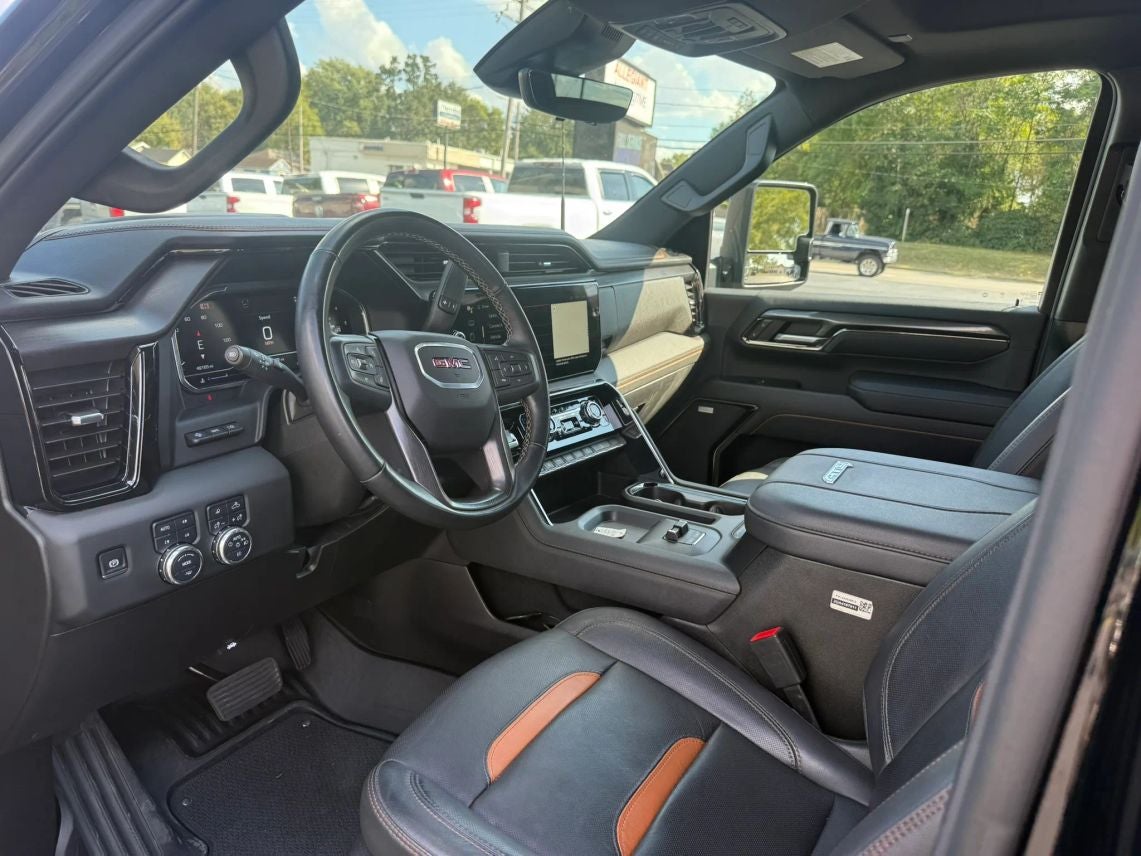 2024 GMC Sierra 2500 HD Crew Cab AT4 Pickup 4D 6 1/2 ft