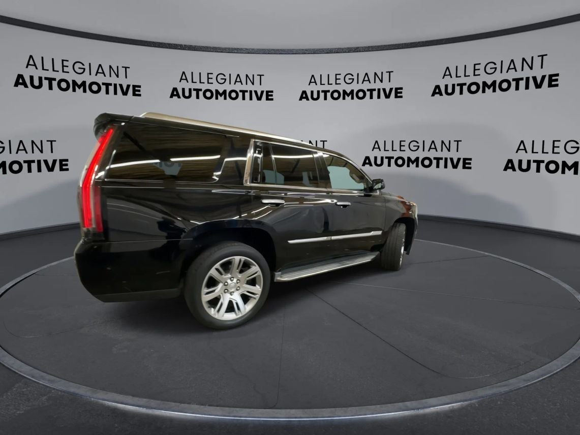 2015 Cadillac Escalade Luxury Sport Utility 4D