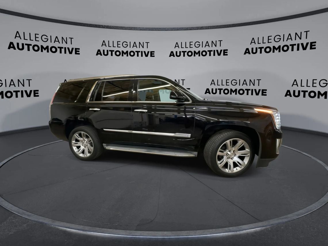 2015 Cadillac Escalade Luxury Sport Utility 4D