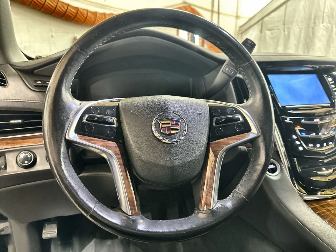 2015 Cadillac Escalade Luxury Sport Utility 4D