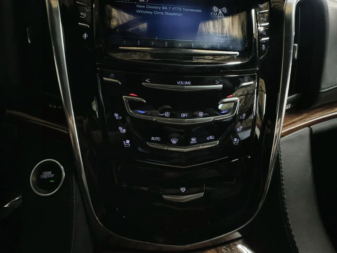 2015 Cadillac Escalade Luxury Sport Utility 4D