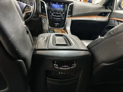 2015 Cadillac Escalade Luxury Sport Utility 4D