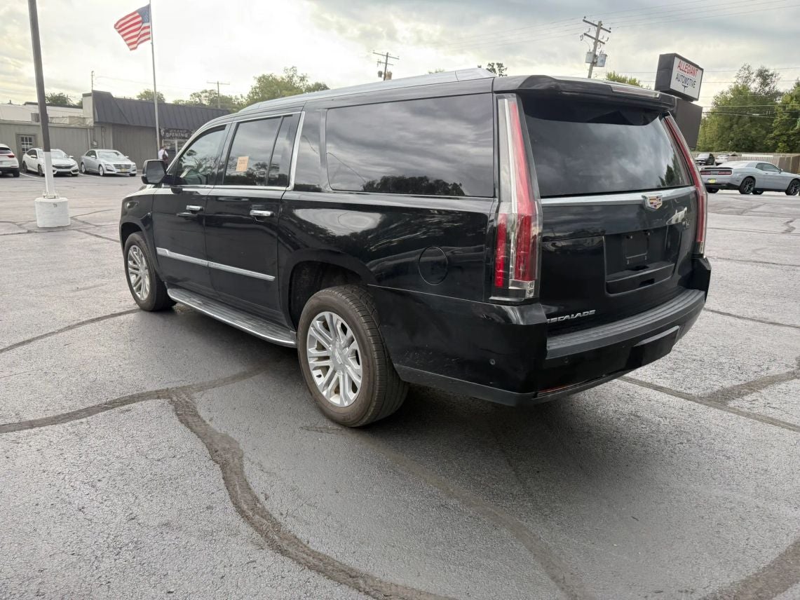 2017 Cadillac Escalade ESV Sport Utility 4D