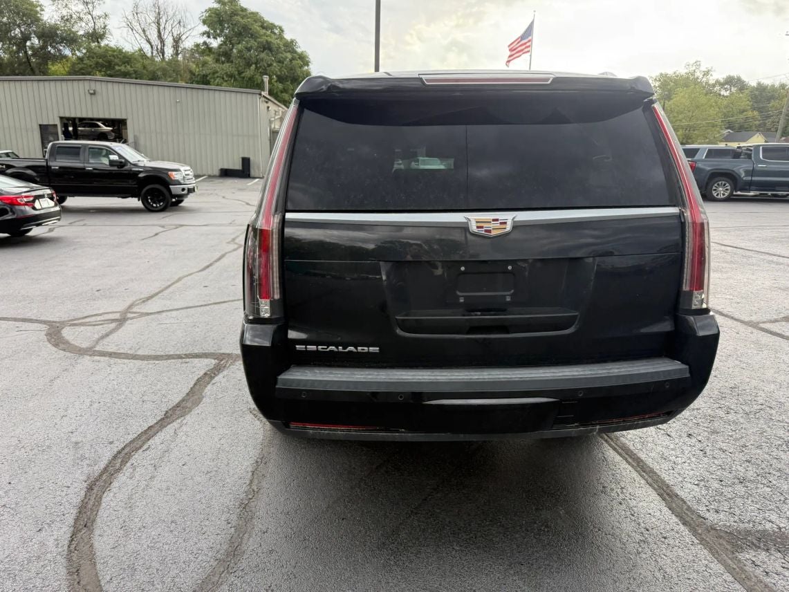 2017 Cadillac Escalade ESV Sport Utility 4D