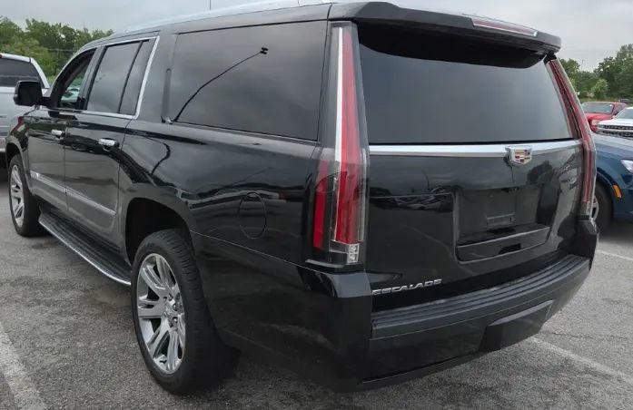2017 Cadillac Escalade ESV Luxury Sport Utility 4D