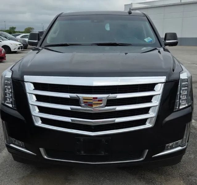 2017 Cadillac Escalade ESV Luxury Sport Utility 4D