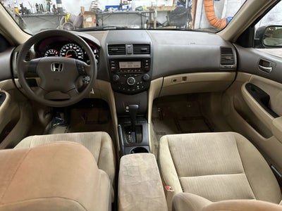 2005 Honda Accord LX Sedan 4D