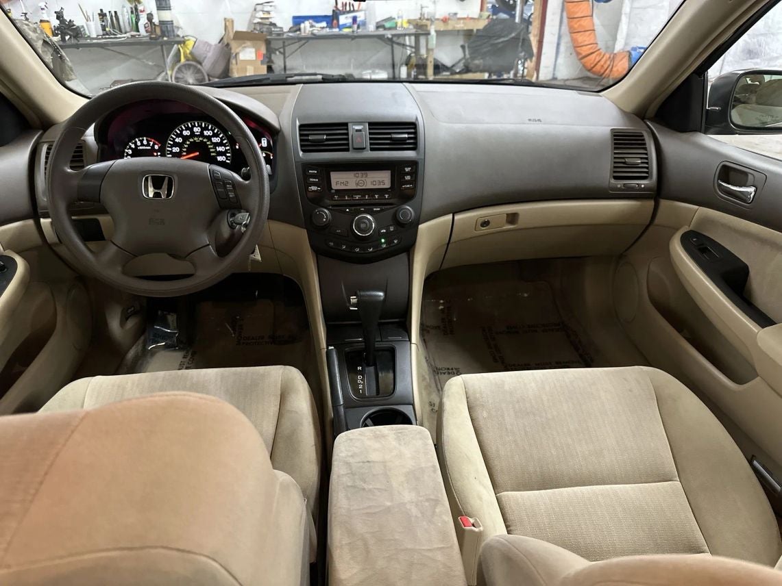 2005 Honda Accord LX Sedan 4D