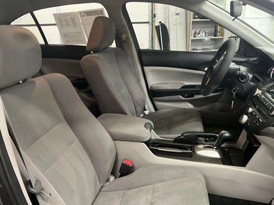 2011 Honda Accord LX Sedan 4D