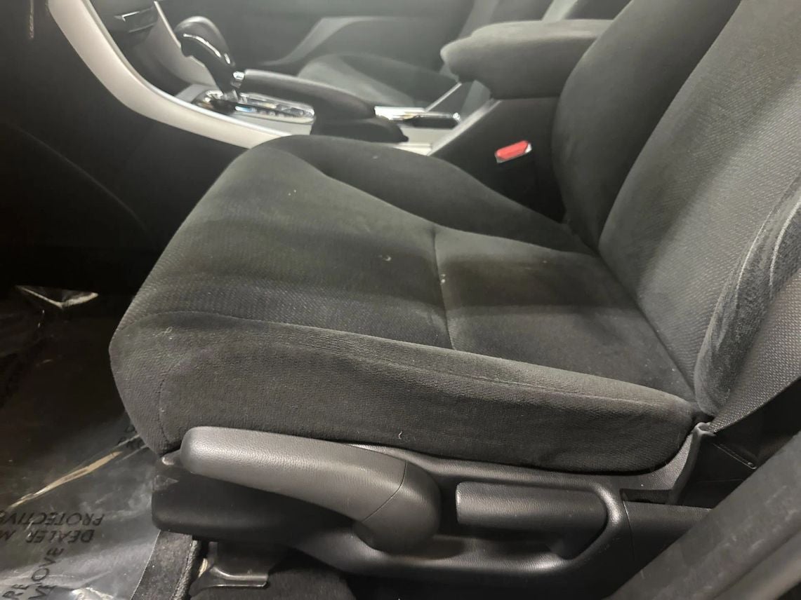 2013 Honda Accord LX Sedan 4D