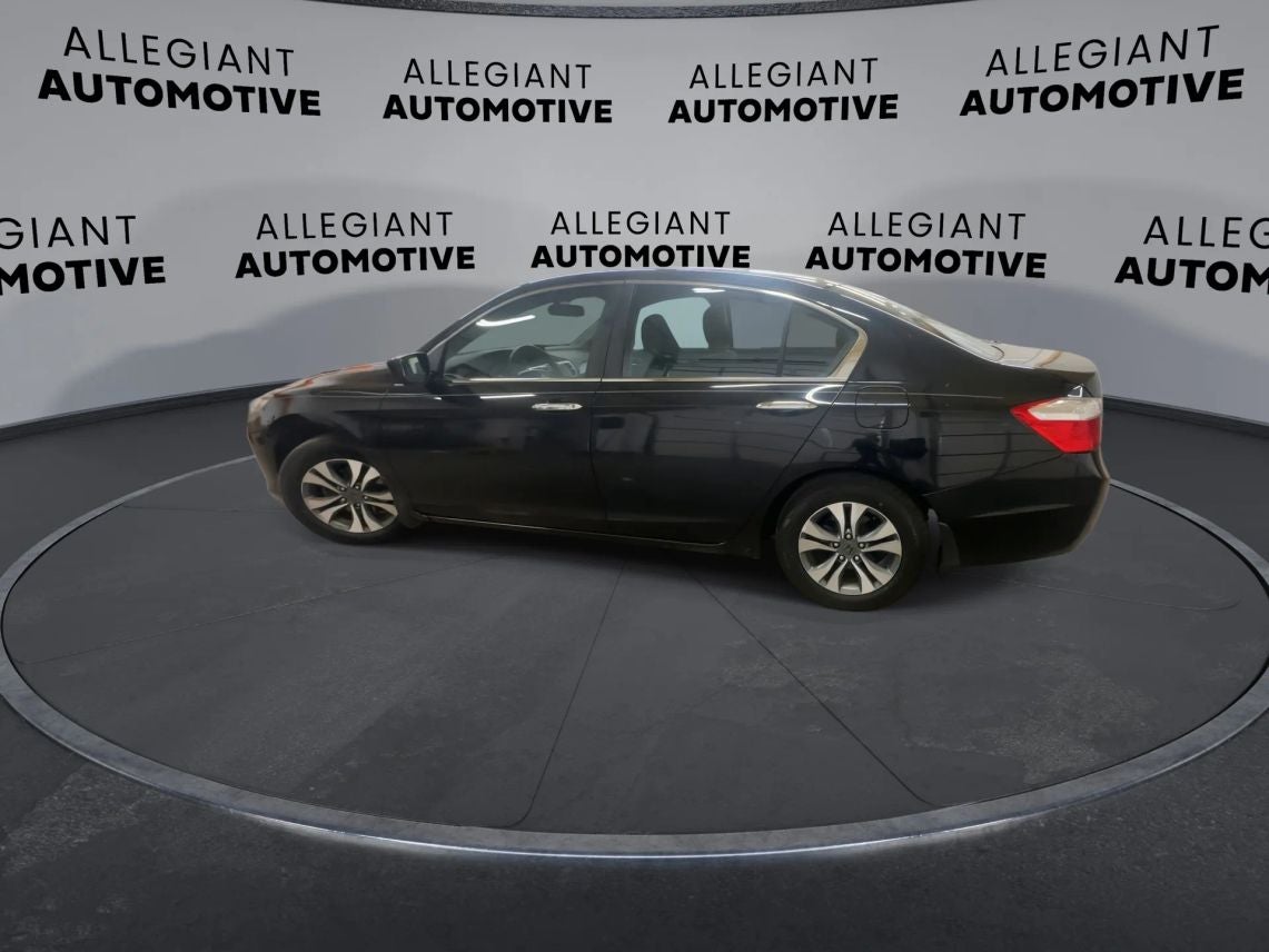 2013 Honda Accord LX Sedan 4D