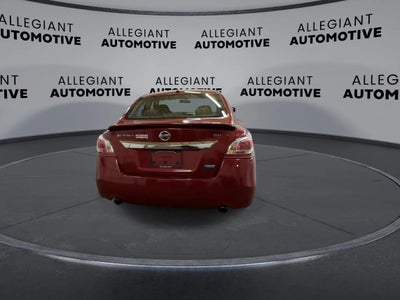 2013 Nissan Altima 2.5 SV Sedan 4D