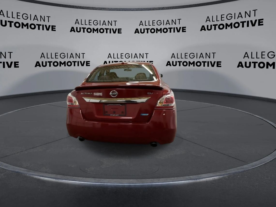 2013 Nissan Altima 2.5 SV Sedan 4D