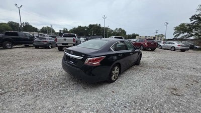 2015 Nissan Altima 2.5 SV Sedan 4D
