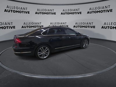 2017 Volkswagen Passat 1.8T R-Line Sedan 4D