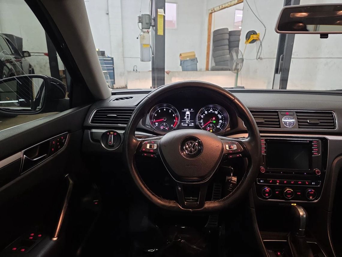 2017 Volkswagen Passat 1.8T R-Line Sedan 4D