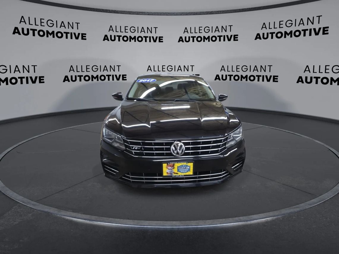 2017 Volkswagen Passat 1.8T R-Line Sedan 4D