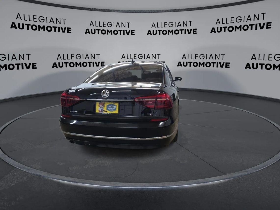 2017 Volkswagen Passat 1.8T R-Line Sedan 4D