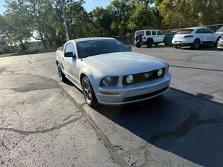 2006 Ford Mustang GT Premium Coupe 2D