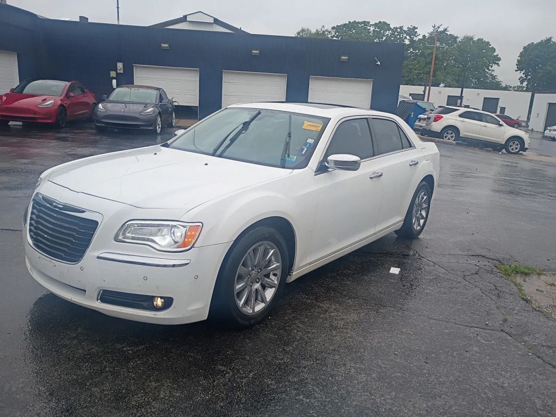 2011 Chrysler 300 300C Sedan 4D