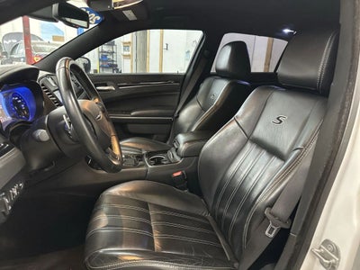 2018 Chrysler 300 300S Sedan 4D