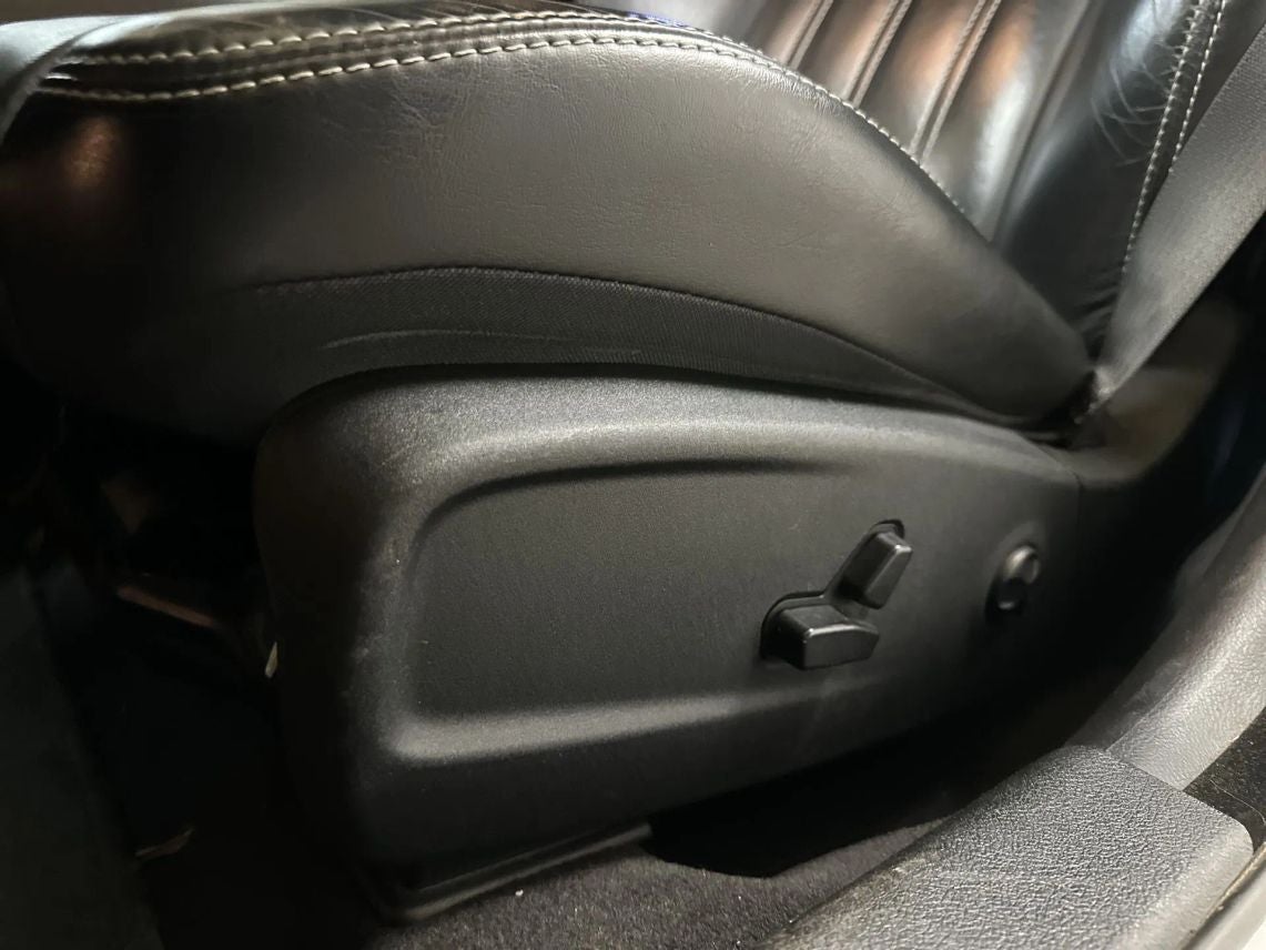 2018 Chrysler 300 300S Sedan 4D