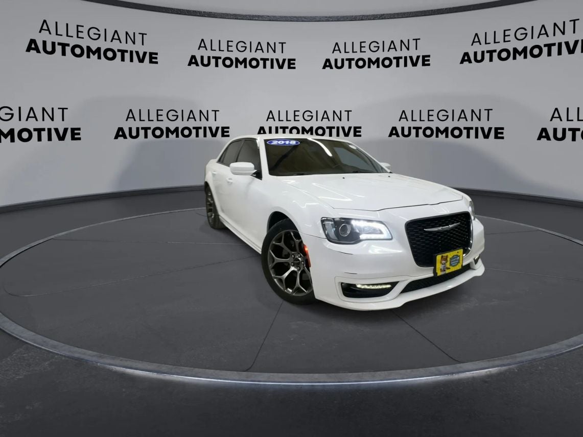 2018 Chrysler 300 300S Sedan 4D