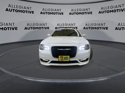 2018 Chrysler 300 300S Sedan 4D