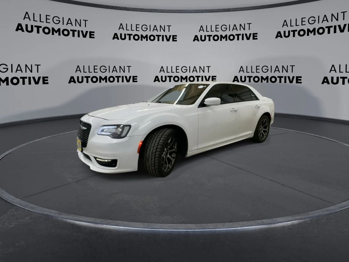 2018 Chrysler 300 300S Sedan 4D
