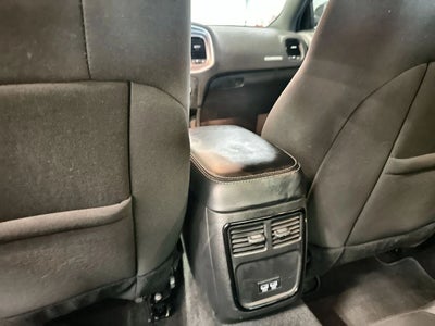2022 Dodge Charger SXT Sedan 4D