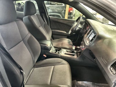 2022 Dodge Charger SXT Sedan 4D