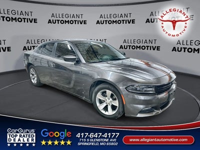 2016 Dodge Charger SXT Sedan 4D