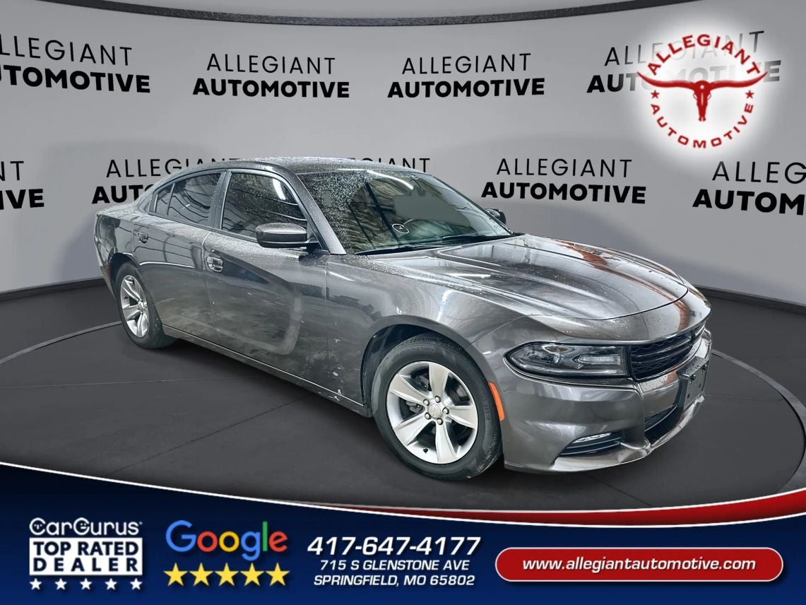 2016 Dodge Charger SXT Sedan 4D