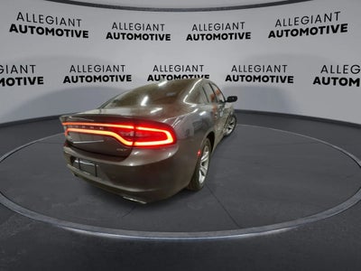 2016 Dodge Charger SXT Sedan 4D