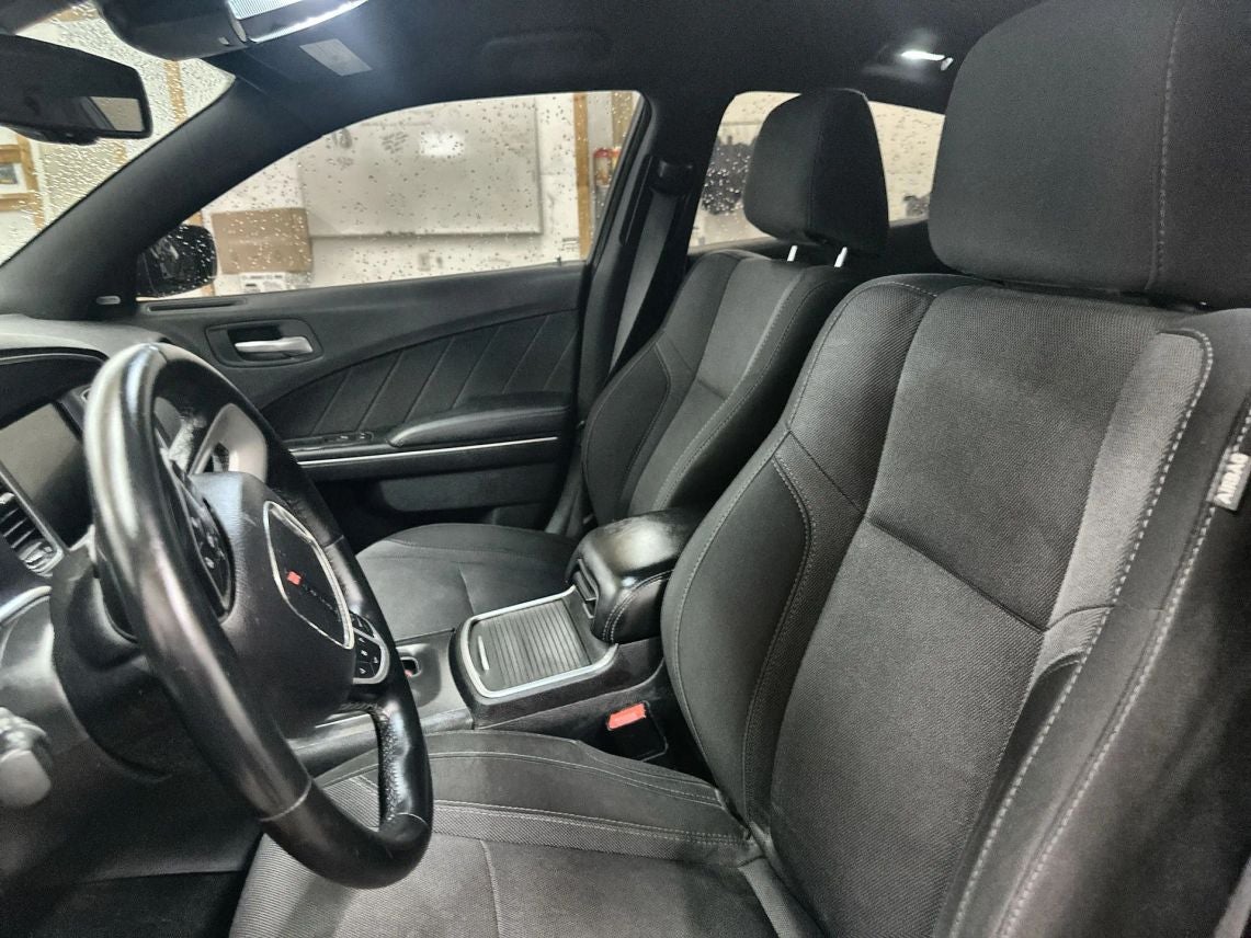 2016 Dodge Charger SXT Sedan 4D