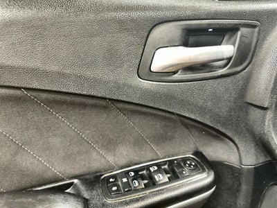 2016 Dodge Charger SXT Sedan 4D