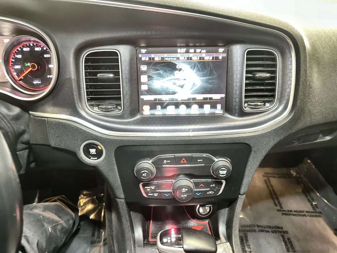 2016 Dodge Charger SXT Sedan 4D