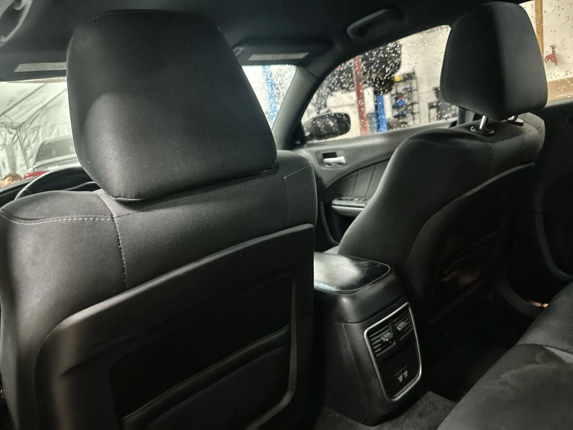 2016 Dodge Charger SXT Sedan 4D