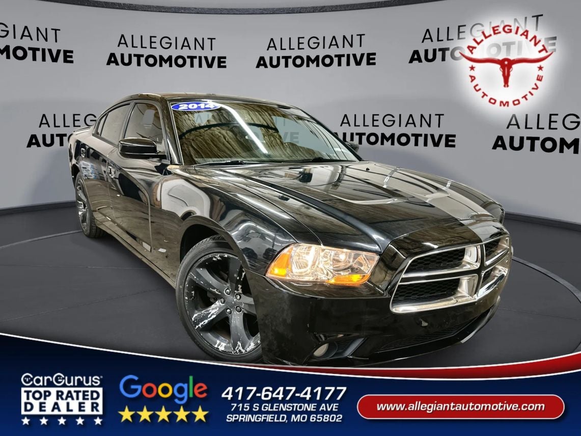 2014 Dodge Charger SXT Sedan 4D