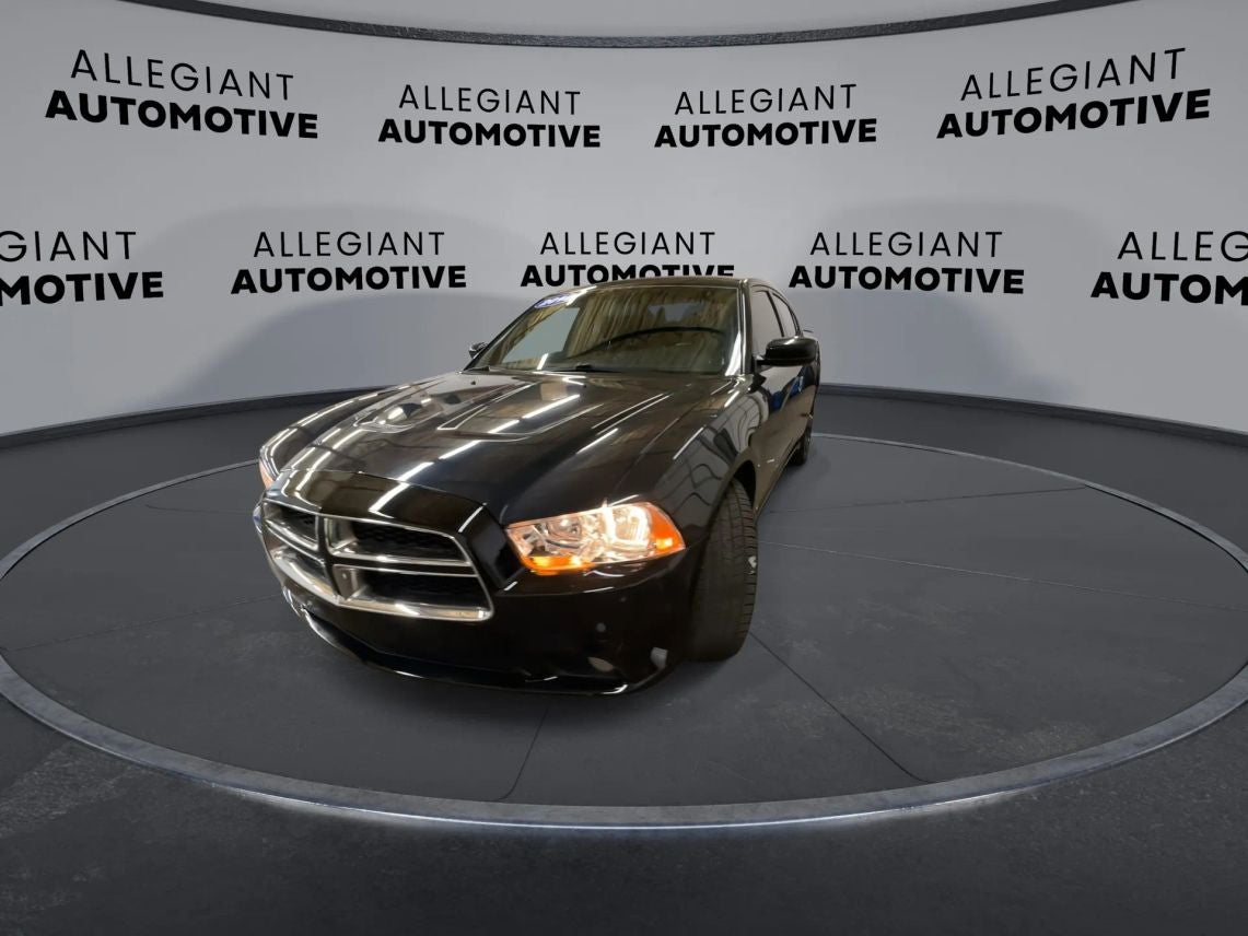 2014 Dodge Charger SXT Sedan 4D