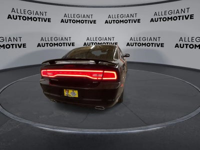 2014 Dodge Charger SXT Sedan 4D