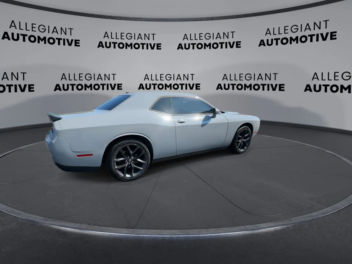2021 Dodge Challenger SXT Coupe 2D
