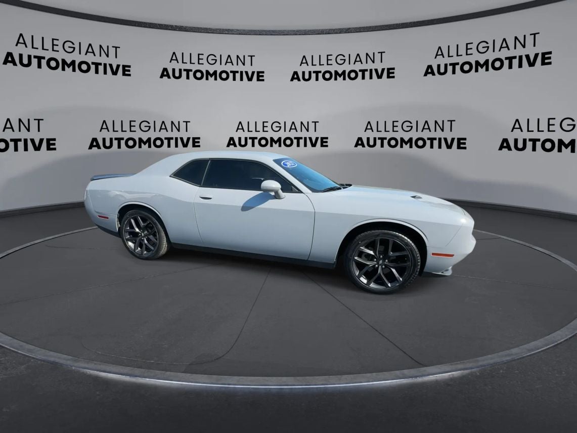2021 Dodge Challenger SXT Coupe 2D
