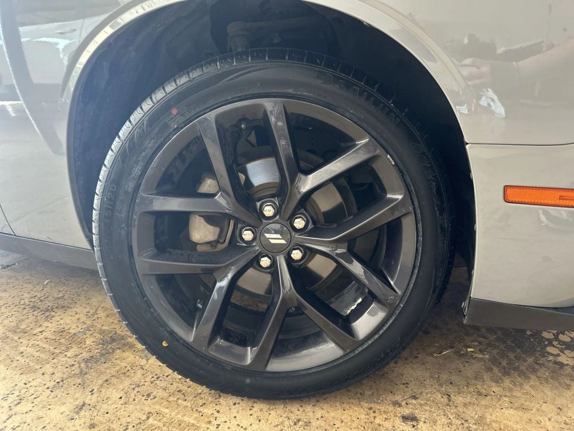 2021 Dodge Challenger SXT Coupe 2D