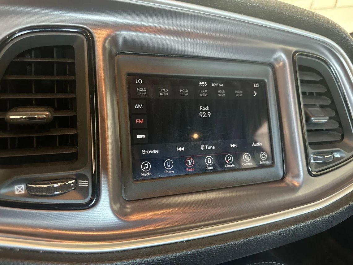 2021 Dodge Challenger SXT Coupe 2D