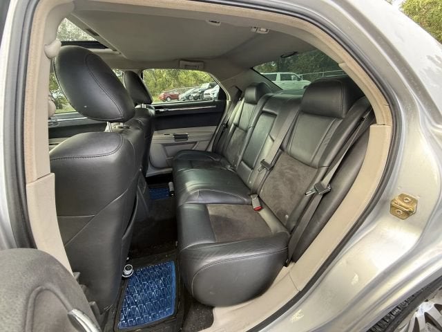 2007 Chrysler 300 SRT8 Sedan 4D
