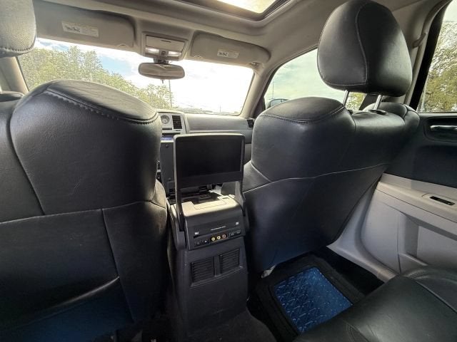 2007 Chrysler 300 SRT8 Sedan 4D
