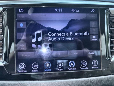 2018 Chrysler Pacifica Touring L Minivan 4D